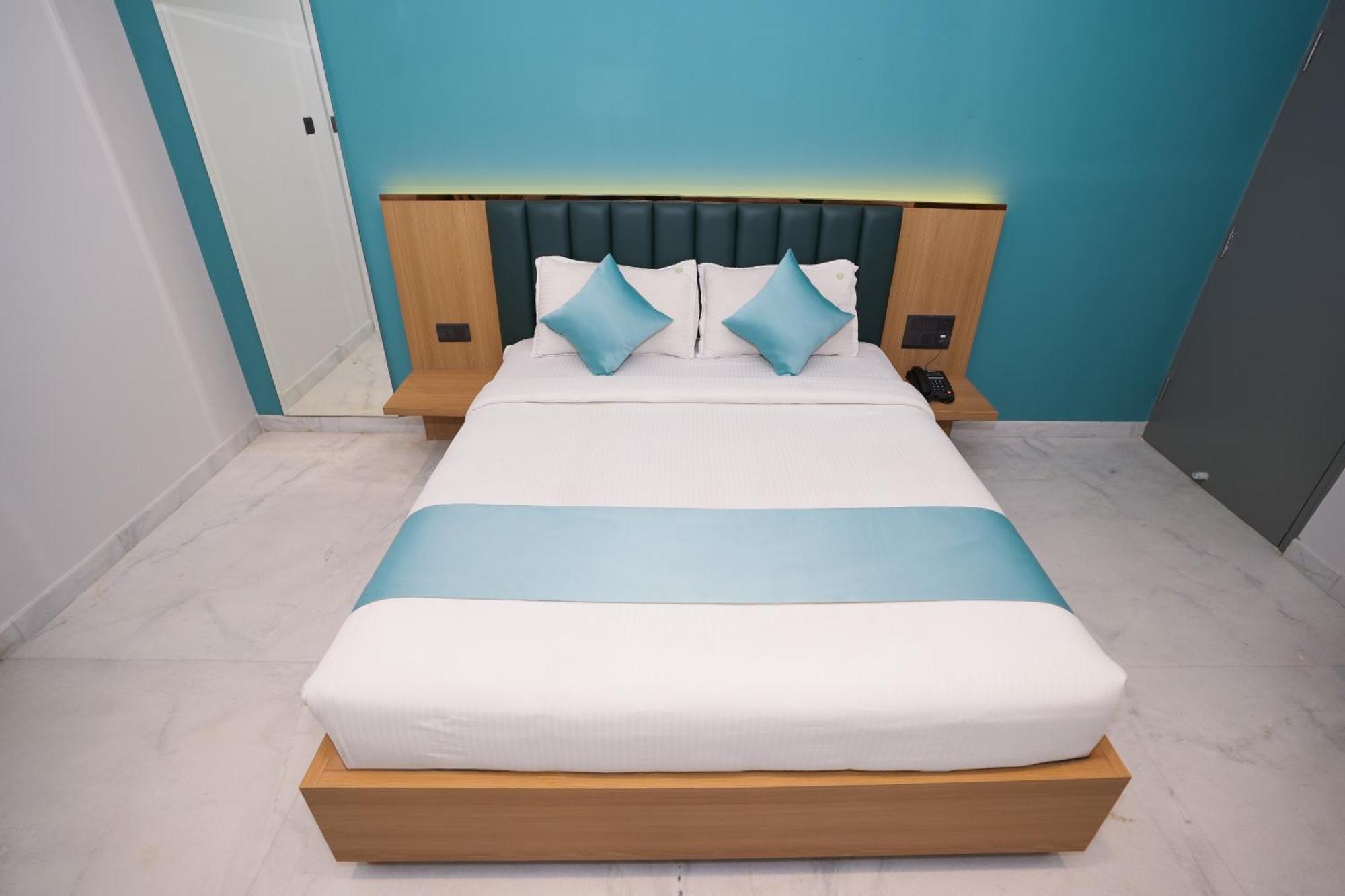 Hotel Vaishnavi Residency à Bangalore Extérieur photo