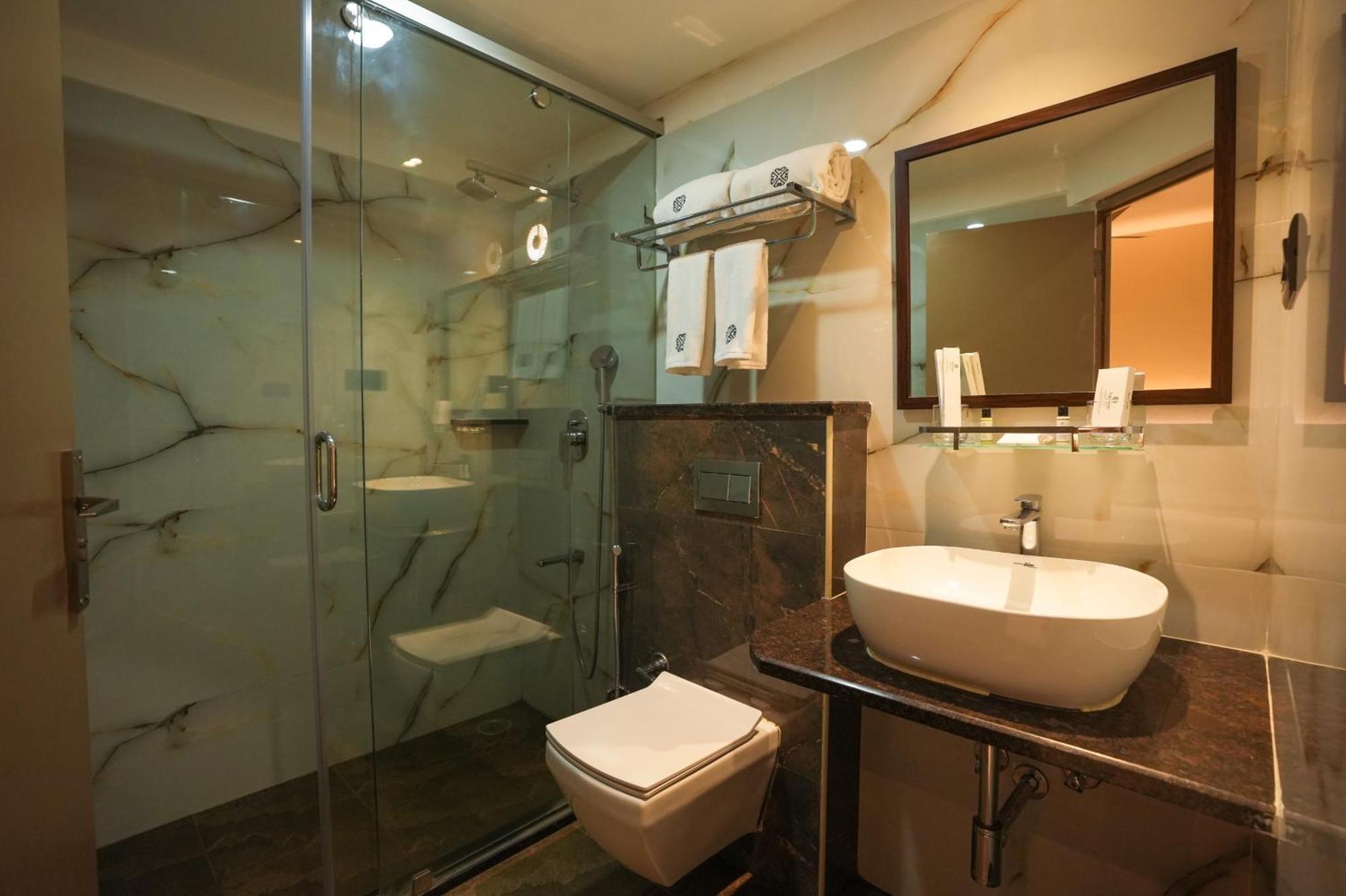 Hotel Vaishnavi Residency à Bangalore Extérieur photo