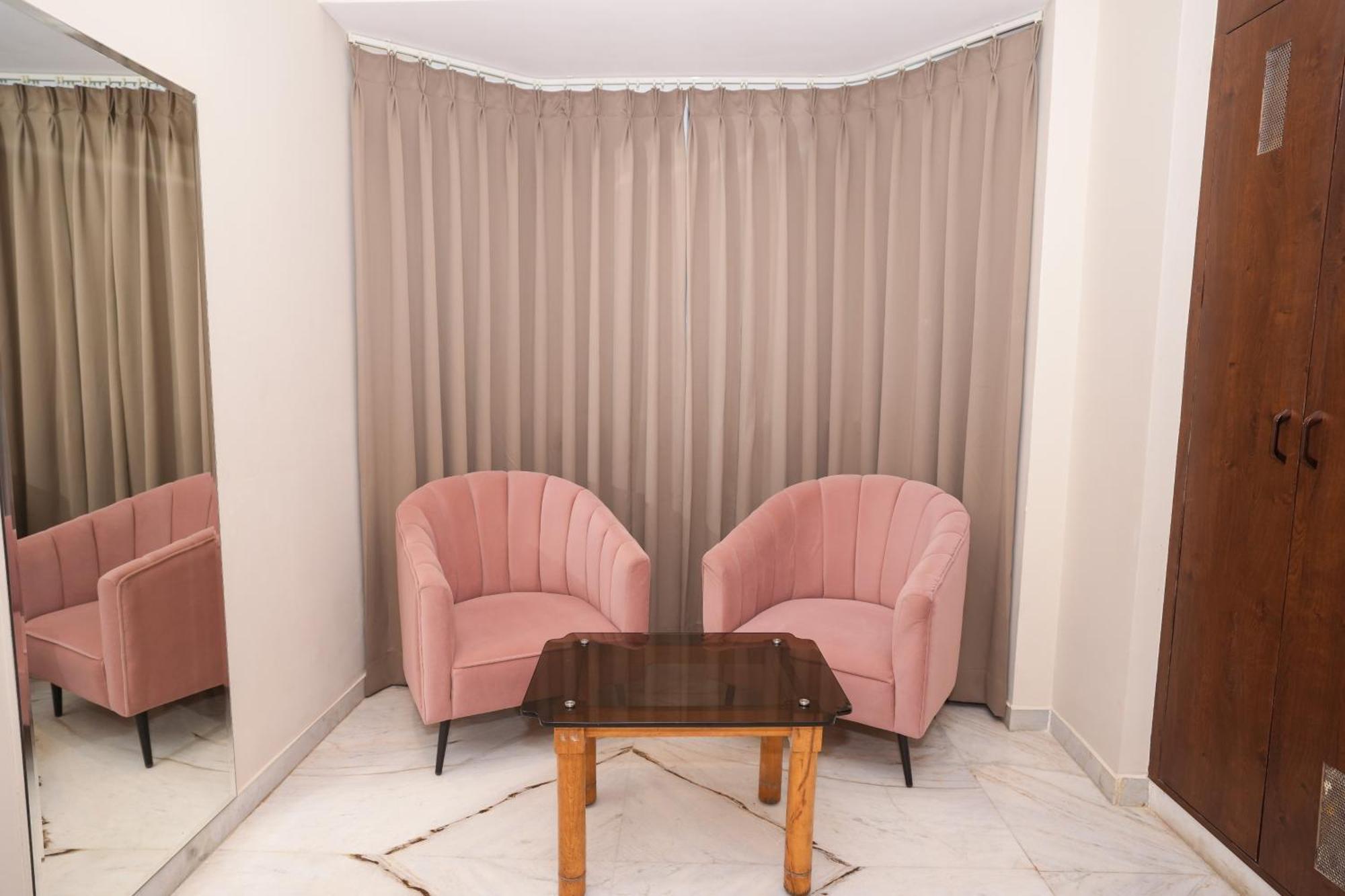 Hotel Vaishnavi Residency à Bangalore Extérieur photo