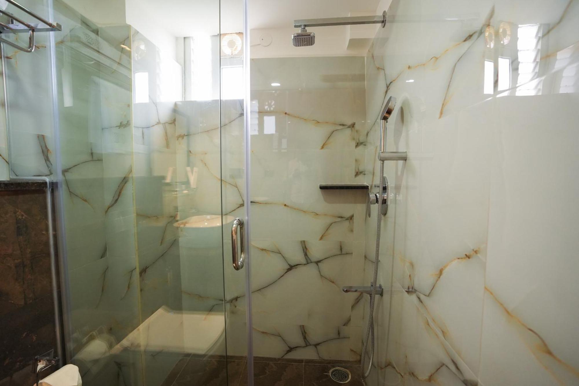 Hotel Vaishnavi Residency à Bangalore Extérieur photo
