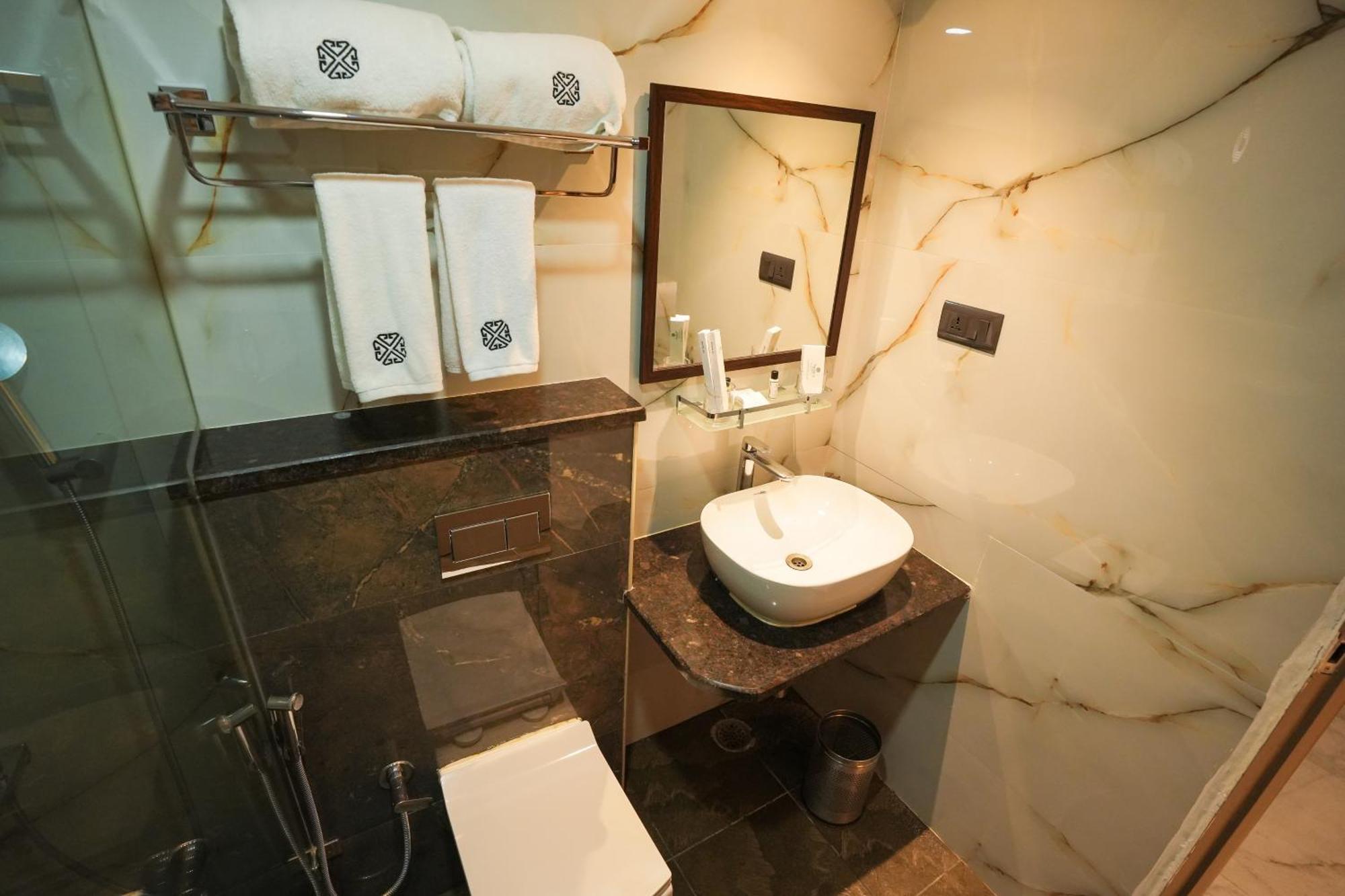 Hotel Vaishnavi Residency à Bangalore Extérieur photo