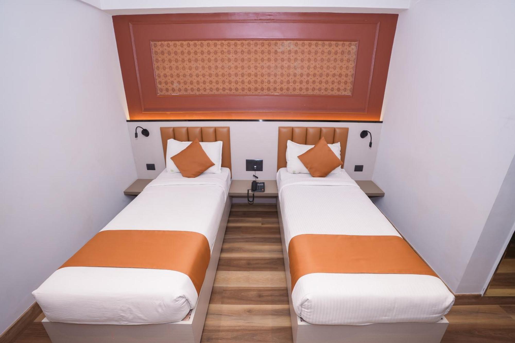 Hotel Vaishnavi Residency à Bangalore Extérieur photo