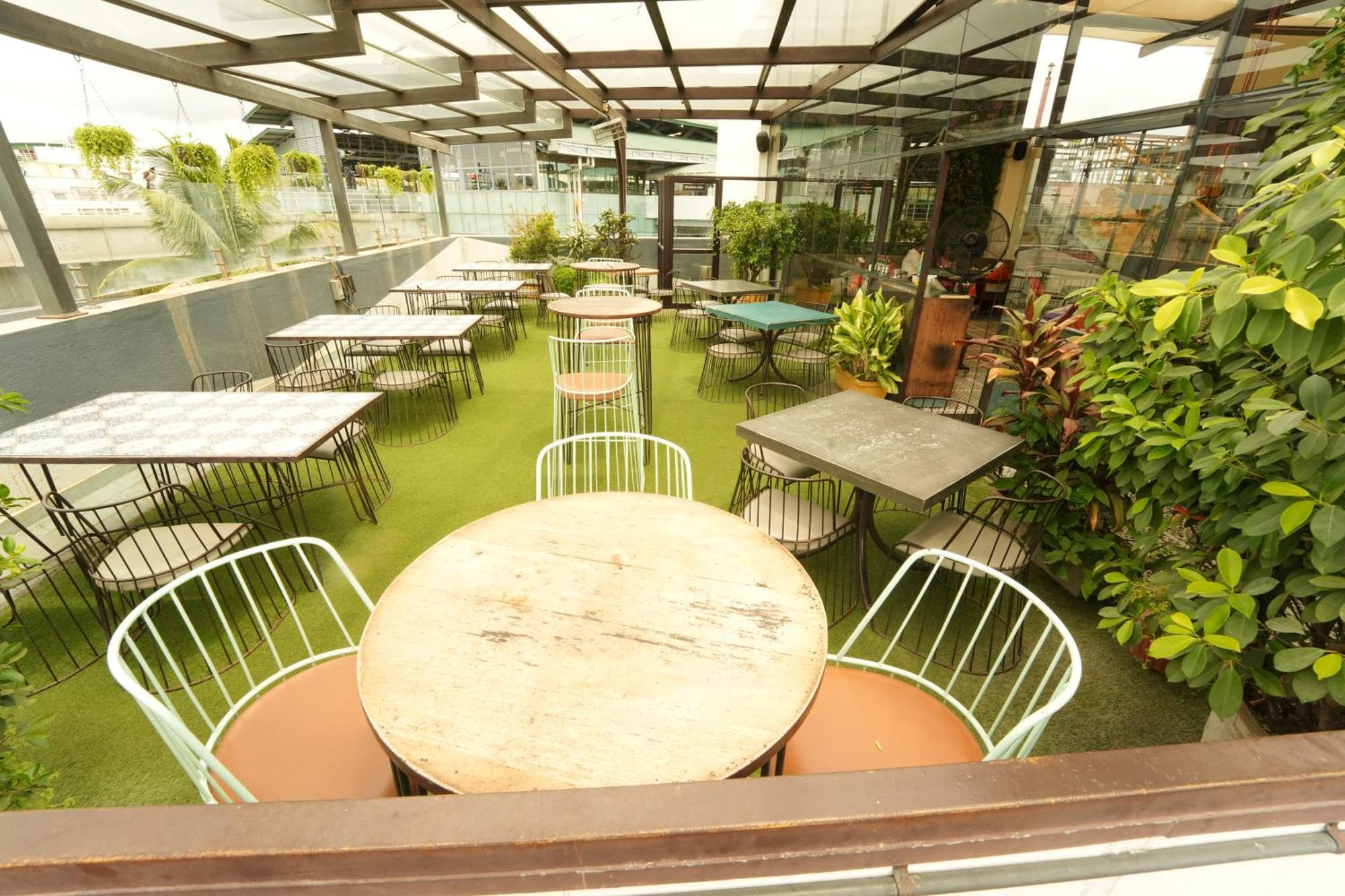 Hotel Vaishnavi Residency à Bangalore Extérieur photo